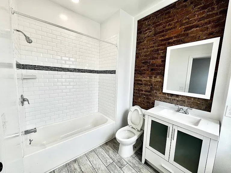 224 Niles St #2F — Photo 16