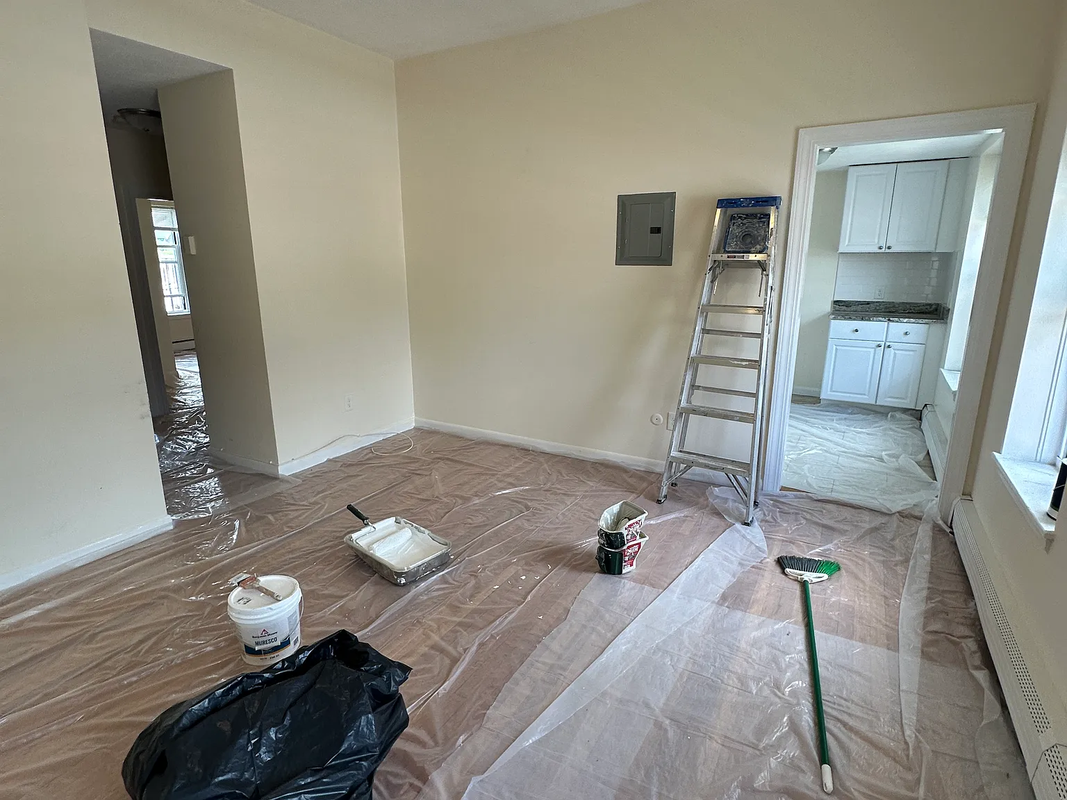 2 bed, 99999 sqft, $2,650 — Photo 3