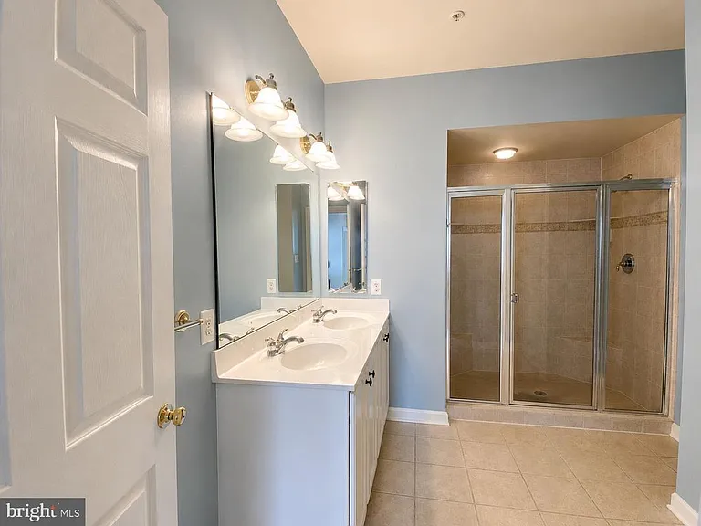 9520 Hyde Pl — Photo 14