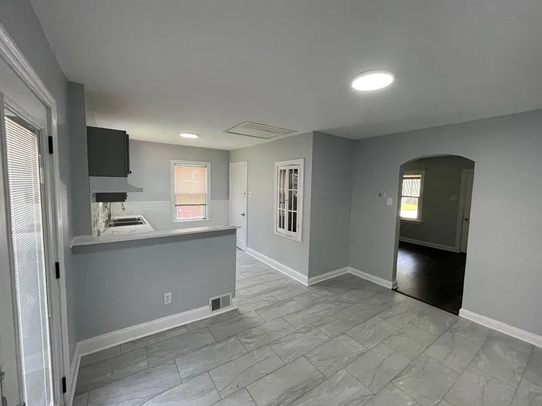 9533 Muriel Ave — Photo 11