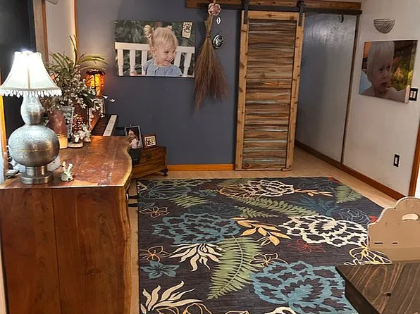 115 Kathy Ln, Naples, FL 34114