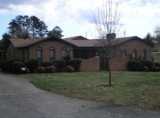 615 Woodland St, Hudson, NC 28638