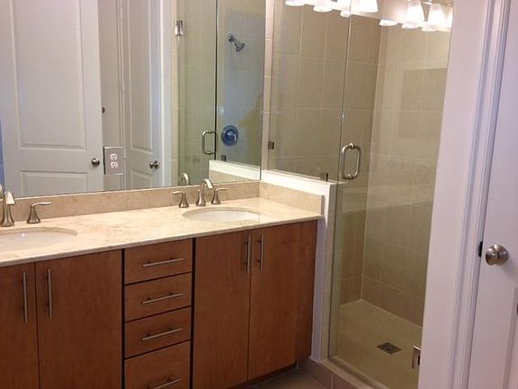 3rd image of 130 Riverwalk Cir E