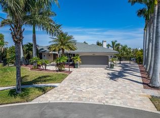 6614 Blackfin Way, Apollo Beach, FL 33572