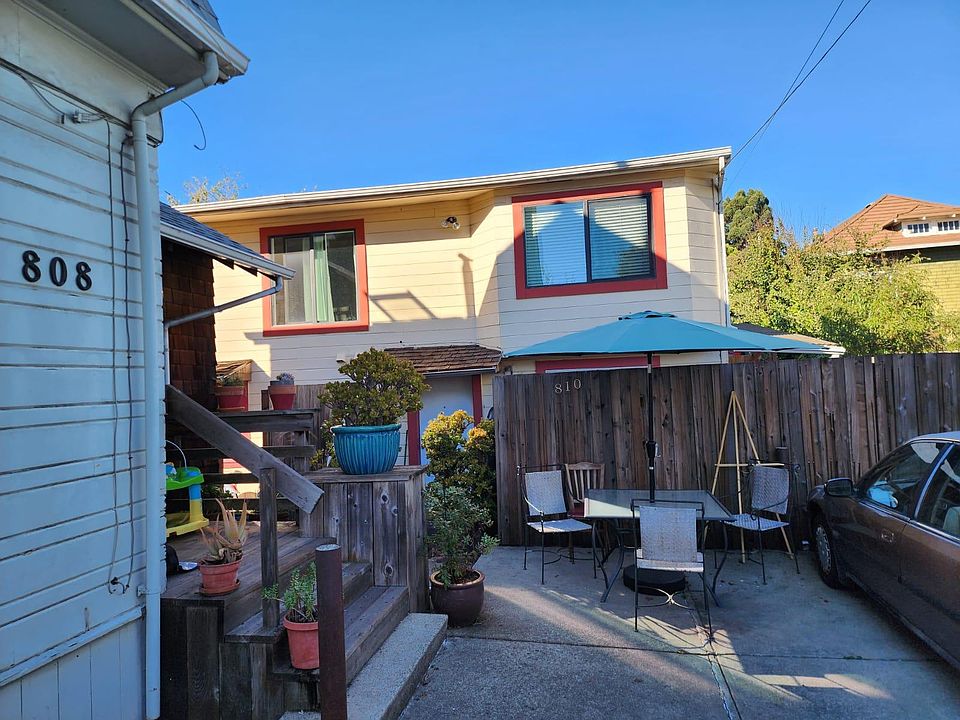 1st image of 810 57th St