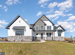 739 Oxford Dr, York, PA 17406