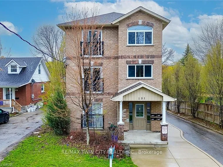 151 Bridgeport Rd E #4 — Photo 1