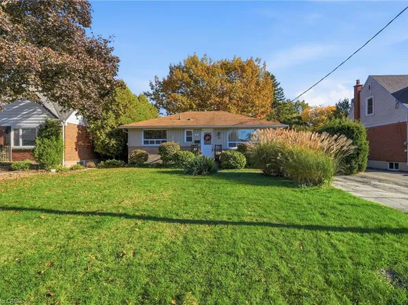 660 Wickens Ave, Burlington, ON L7T 3T2
