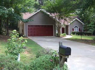 225 Winfair Dr #13, Tyrone, GA 30290