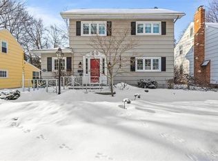 31 Antlers Dr, Rochester, NY 14618