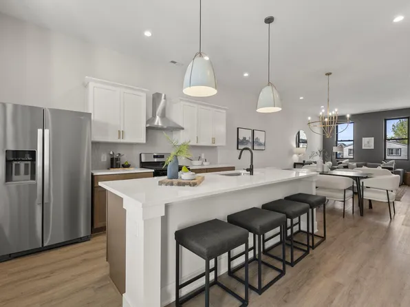 1093 Franklin Ave, Columbus, OH 43205