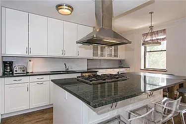 Rented by Maison International