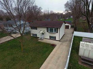 1410 Dearborn Ave, Waterloo, IA