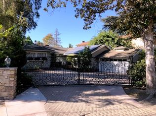 4539 Hayvenhurst Ave, Encino, CA 91436