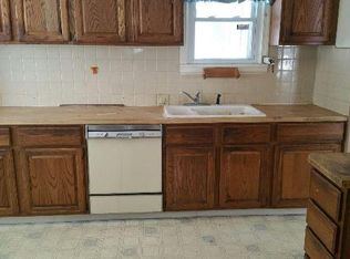 22551 Arms Ave, Euclid, OH 44123