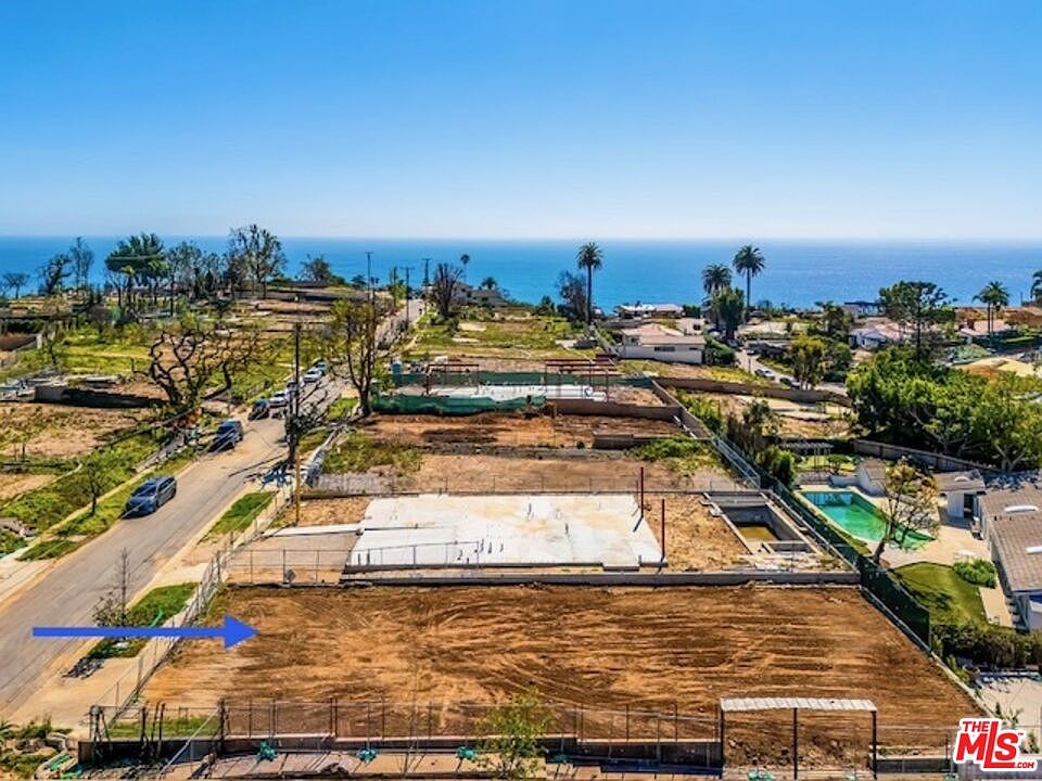 1st image of 381 N Las Casas Ave