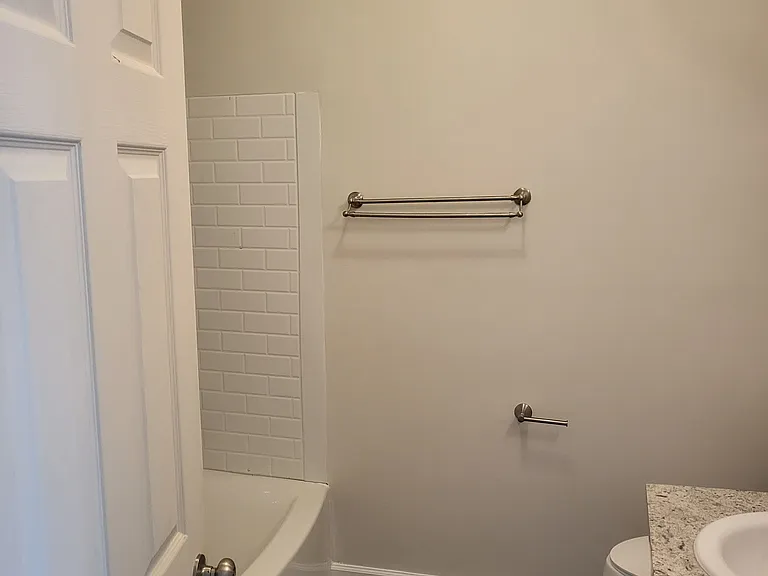 255 N Ida St — Photo 7