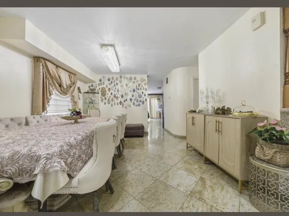 1372 East 66th Street image 8 of 15