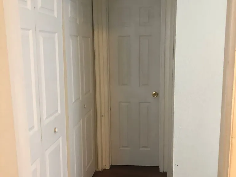 1411 Edinburgh Rd — Photo 9