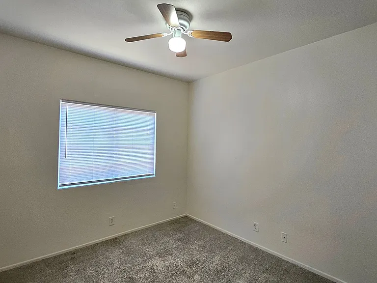 21187 Conklin Blvd — Photo 8