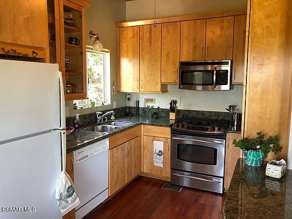 4th image of 1496 Kathleen Dr