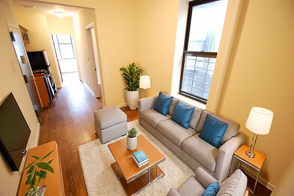 Rented by REAL New York | media 1