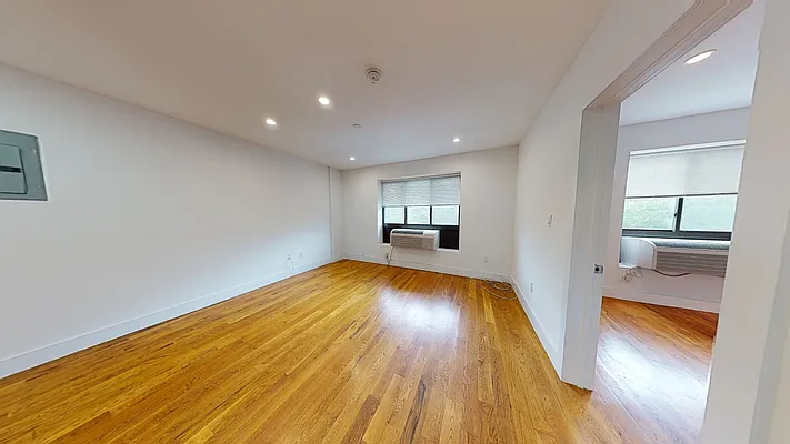 Rented by Makover Group Inc | media 11