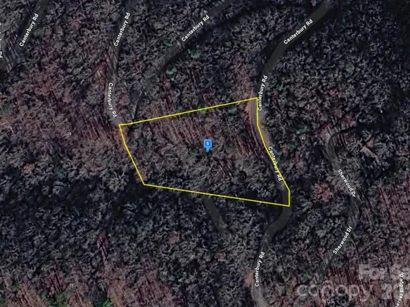 901 Canterbury Rd, Murphy, NC 28906