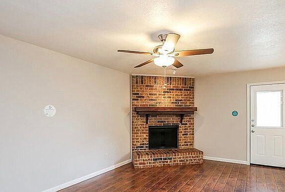 2nd image of 5909 Willow Crest Dr