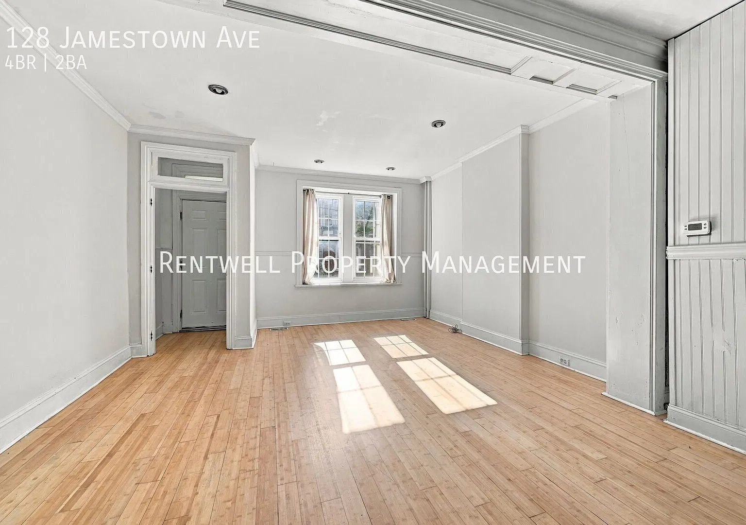 Stunning 4-Bedroom Townhouse in Manayunk! — Photo 4