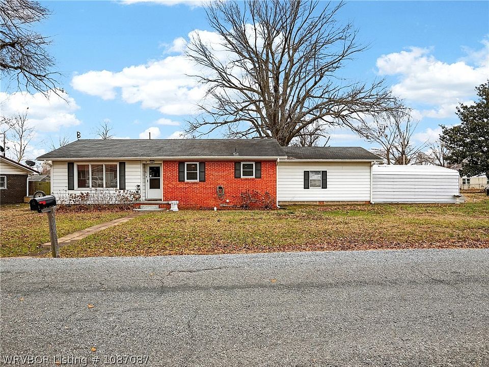 1st image of 506 NW Mimosa Dr