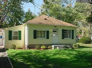 460 3rd St, Geneva, OH 44041