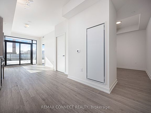 4th image of 181 Sterling Rd #303