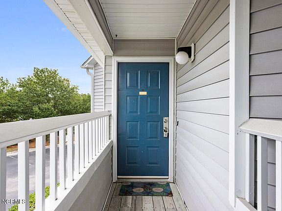 2nd image of 4166 Breezewood Drive Apt 201