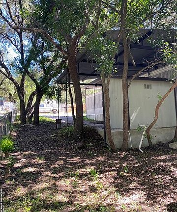5th image of 760 Grandview Bnd