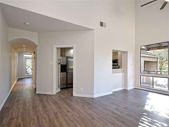 5th image of 1707 Spyglass Dr APT 47