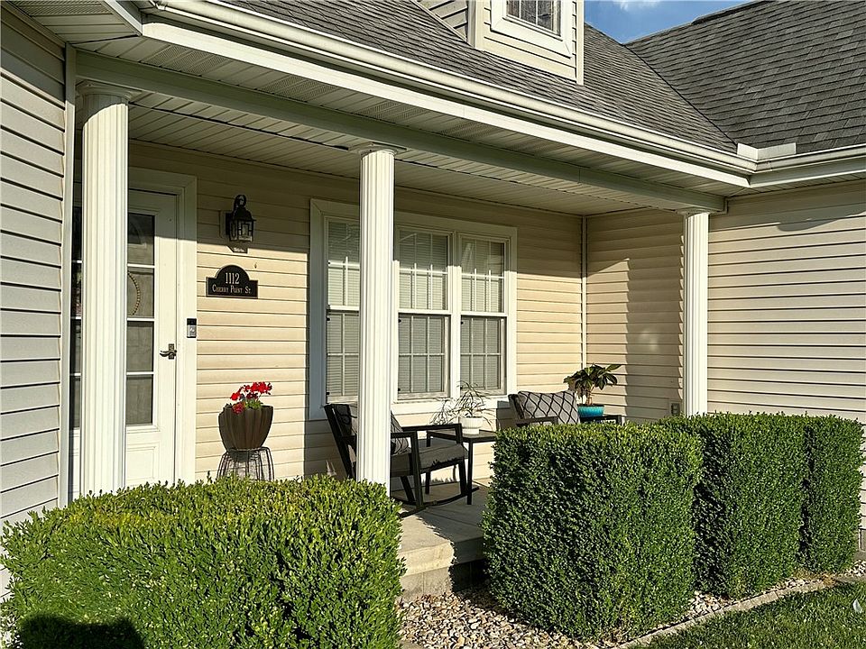 1112 Cherry Point St, Paris, IL 61944 Zillow