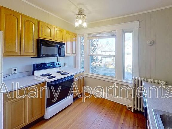 3rd image of 100 Ryckman Ave #2F