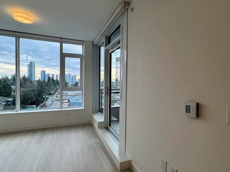 13675 107a Ave #604 — Photo 5