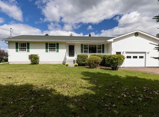 125 Fox Ranch Rd E, Cumberland, NS B4H 3Y3