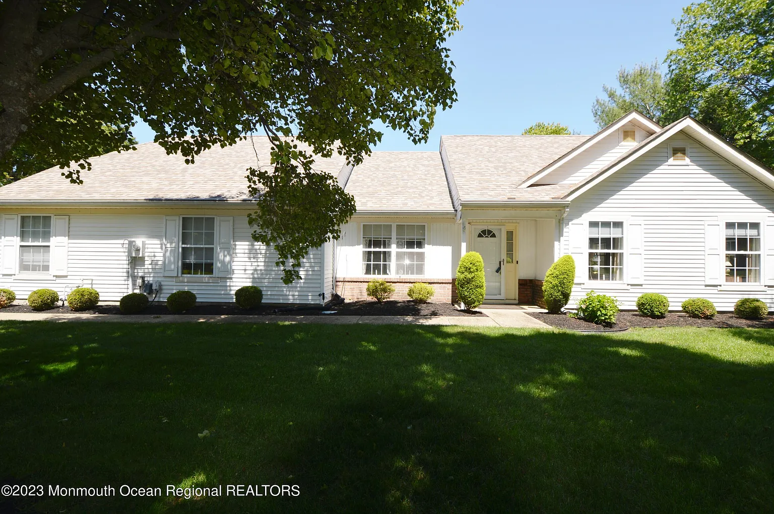 2357 Crisfield Circle photo 1