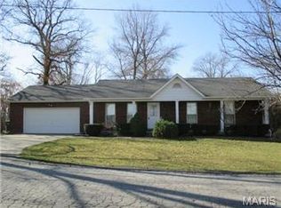 6 Lincoln Ave, Old Monroe, MO 63369