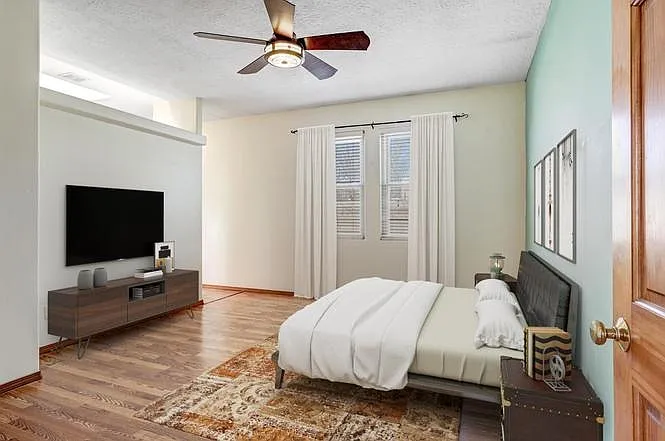 209 Manhattan Pl NW — Photo 10