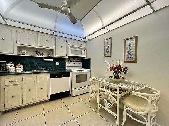 2nd image of 213 Wellington Cir #L-2130