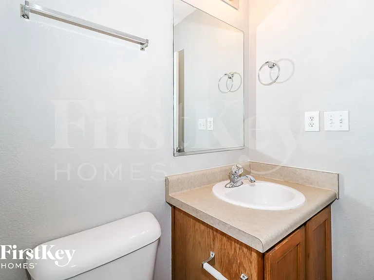 10225 Cottage Farms Dr — Photo 14
