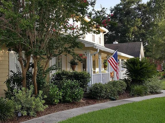 4th image of 1731 Plantation Oaks Dr