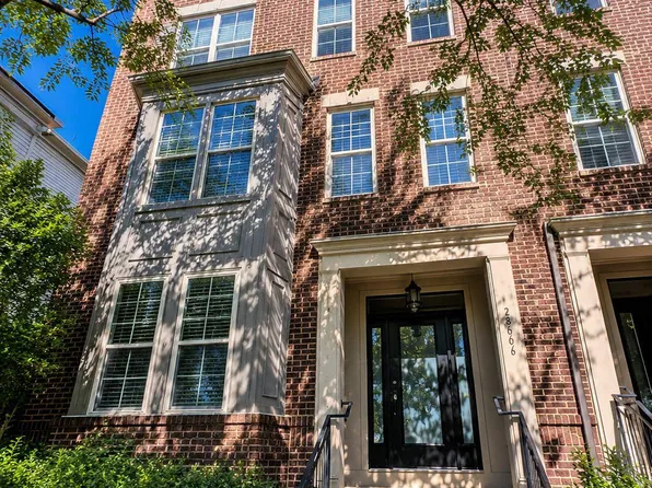 22806 Breezy Hollow Dr, Ashburn, VA 20148