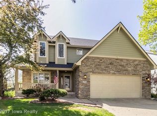 1393 NW 122nd St, Clive, IA 50325