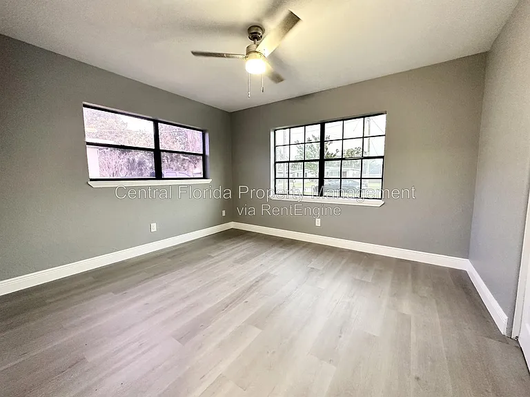1413 Carlson Dr — Photo 5