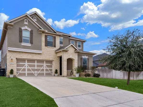 697 Valley Garden, New Braunfels, TX 78130